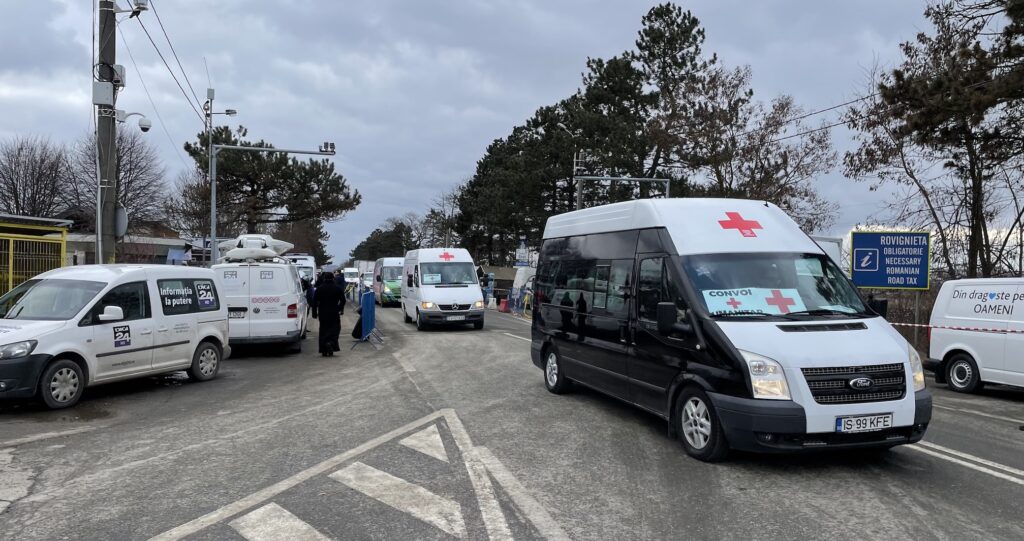 Ambulances near the Romanian-Ukraine border