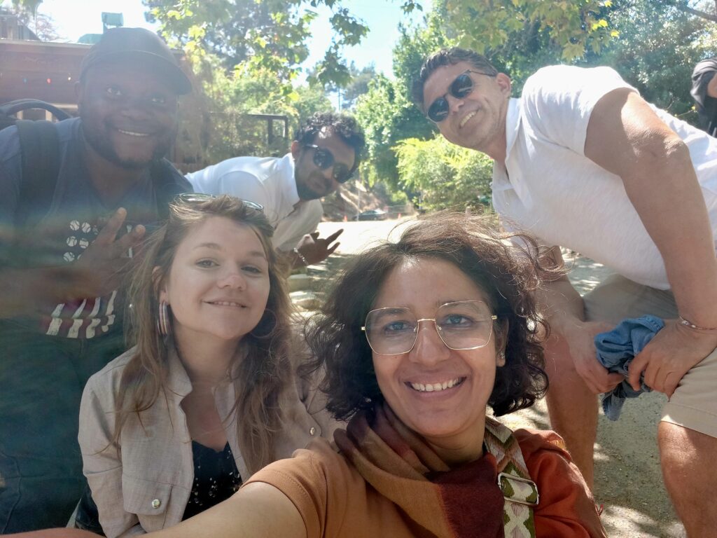 A group selfie with multiple scholars